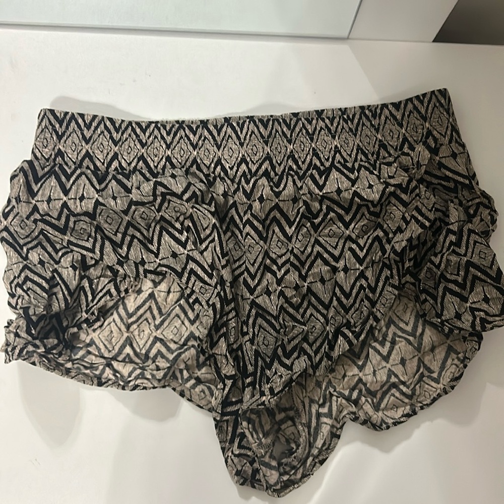 Forever 21 shorts